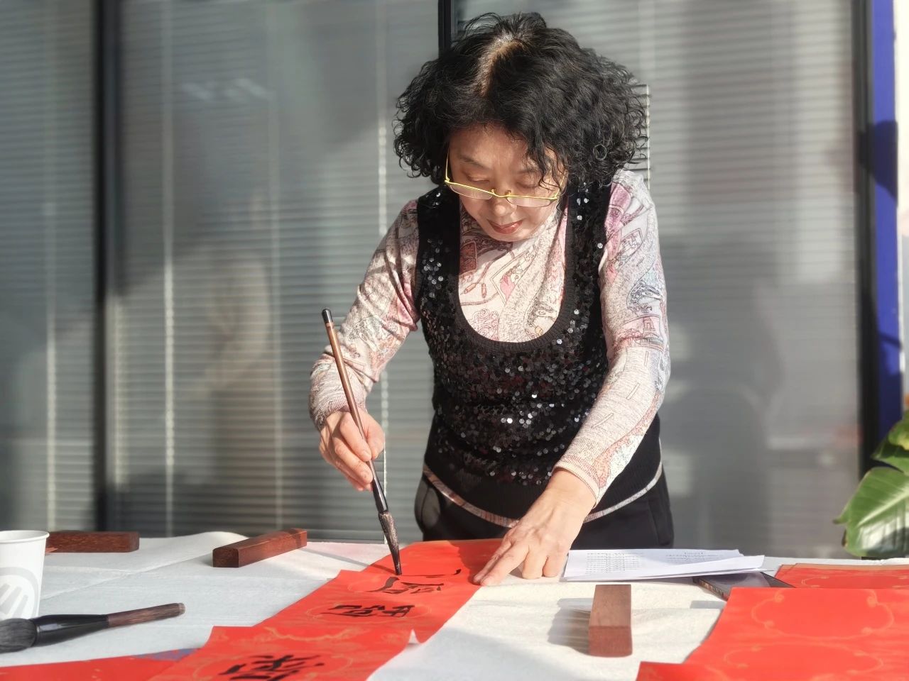 “党之光辉润联笔 春之喜庆入民心”主题党日活动(图7) 7.jpg